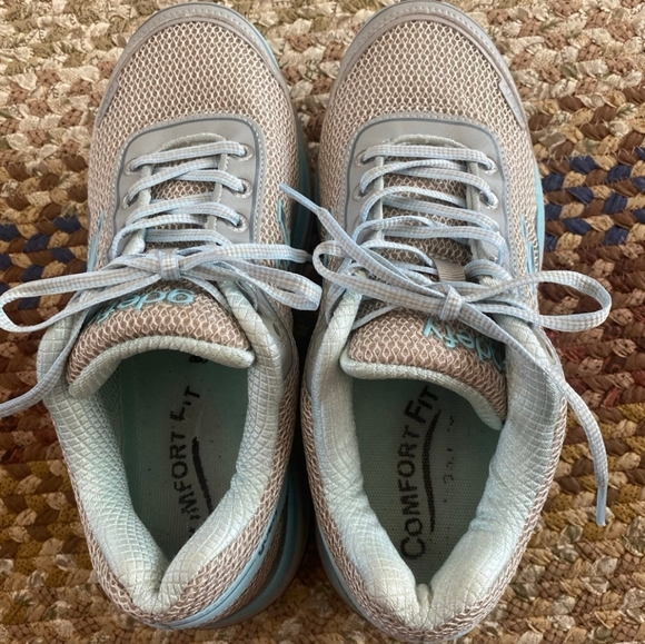 Gdefy Women's Comfort Fit Gravity Defyer Sky Blue Tennis Shoes Sz. 8.5 - Picture 4 of 7